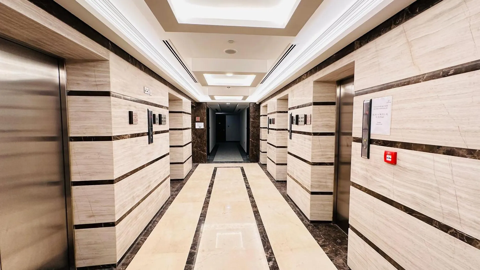 Upscale Apartment At Oval Tower Near Downtown With Balcony And Parking By Belvilla Dubai